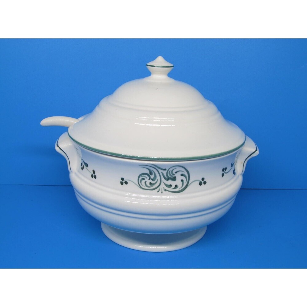 Loucarte Portugal 8.5" W X 9" T Covered Soup Tureen Serving Bowl With Ladle